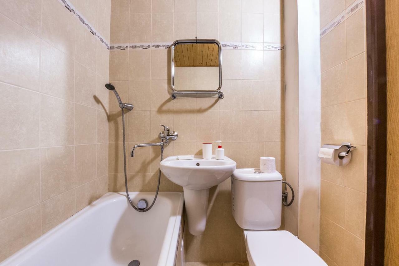 בנסוב Hotel Konopiste Nova Myslivna מראה חיצוני תמונה